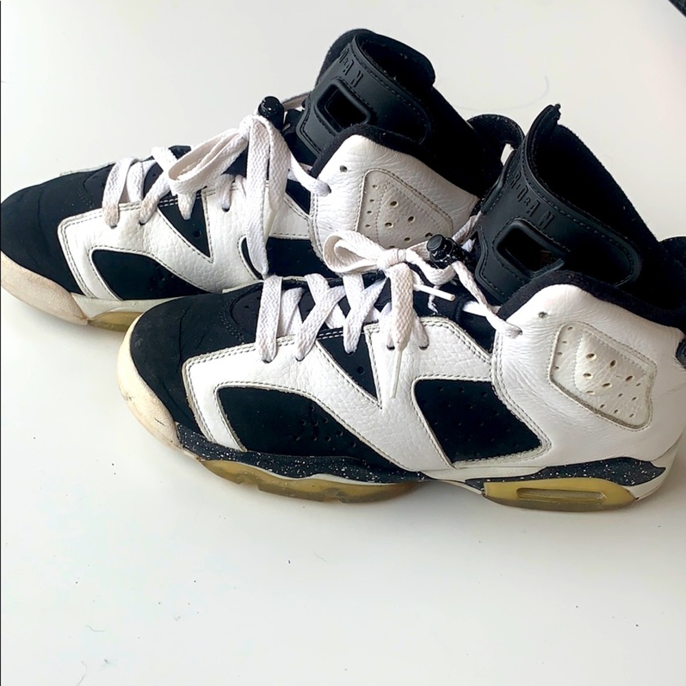 Jordan 6 Oreos
